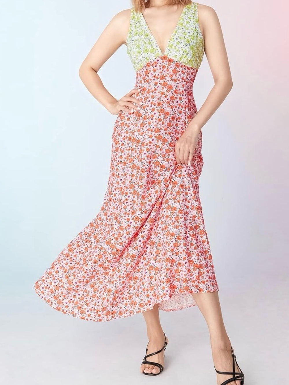 NWOT Floral V-Neck Maxi Dress (m) - Picture 1 of 7